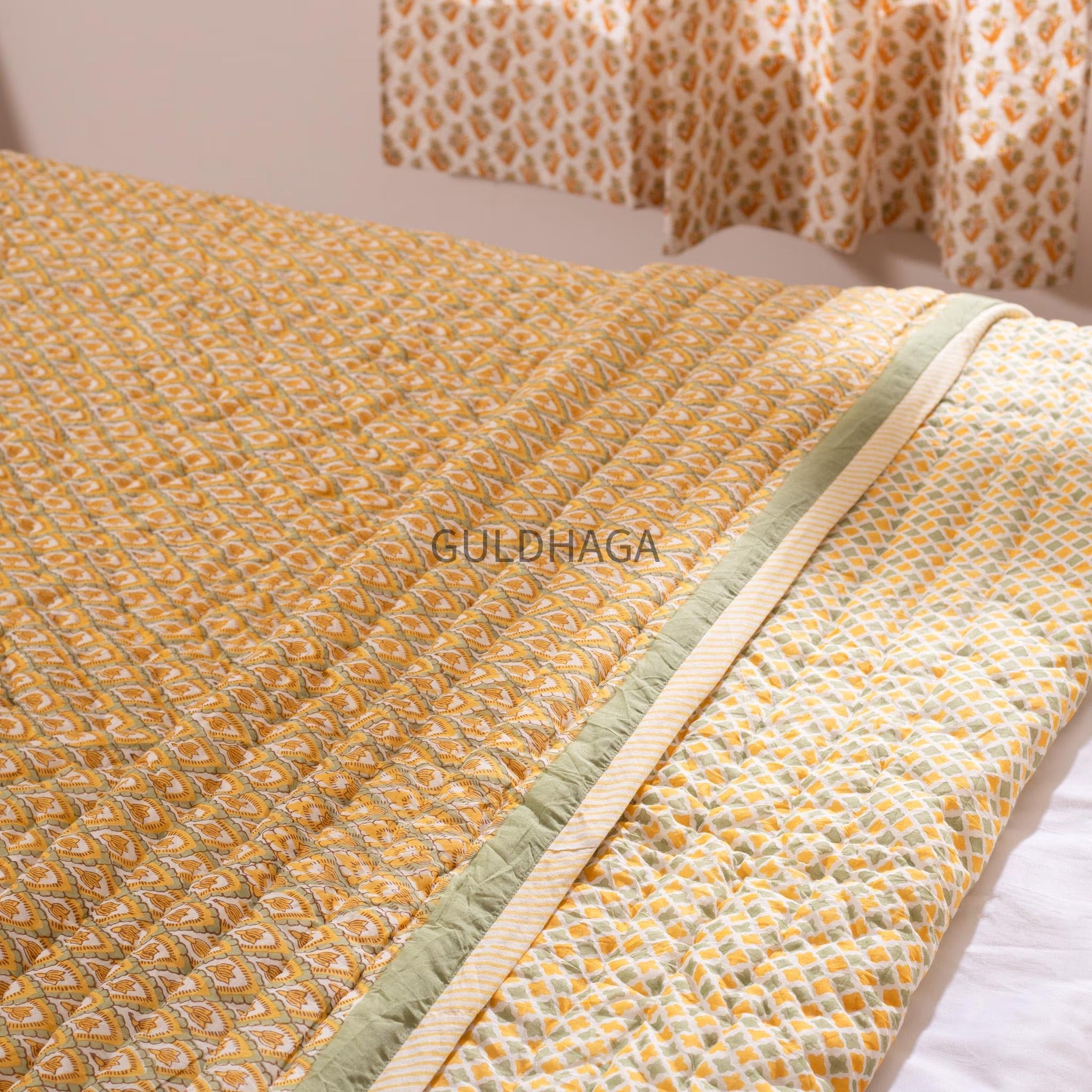 Comforter Quilt Hand Block Printed 100% Pure Cotton Cloth Quilted Throw Blanket Cover for Couch and Bed Lap Bedding Coverlet Oversized Quilt