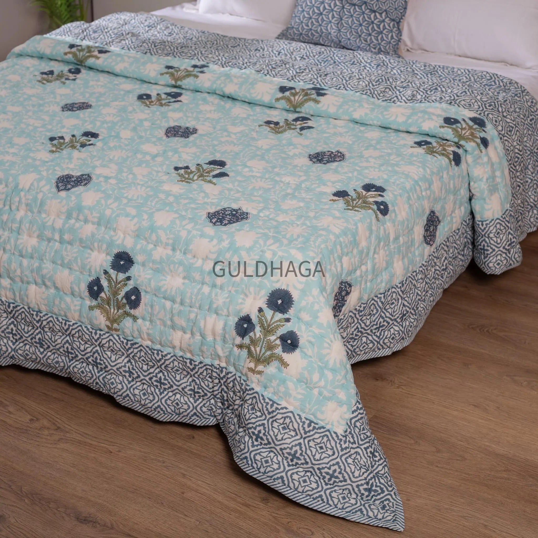 Seafoam and Deep Indigo Handmade Indian Cotton Quilt, Block Printed King Soft Quilt, Cotton Comforter, Boho Reversible quilt, couch Coverlet