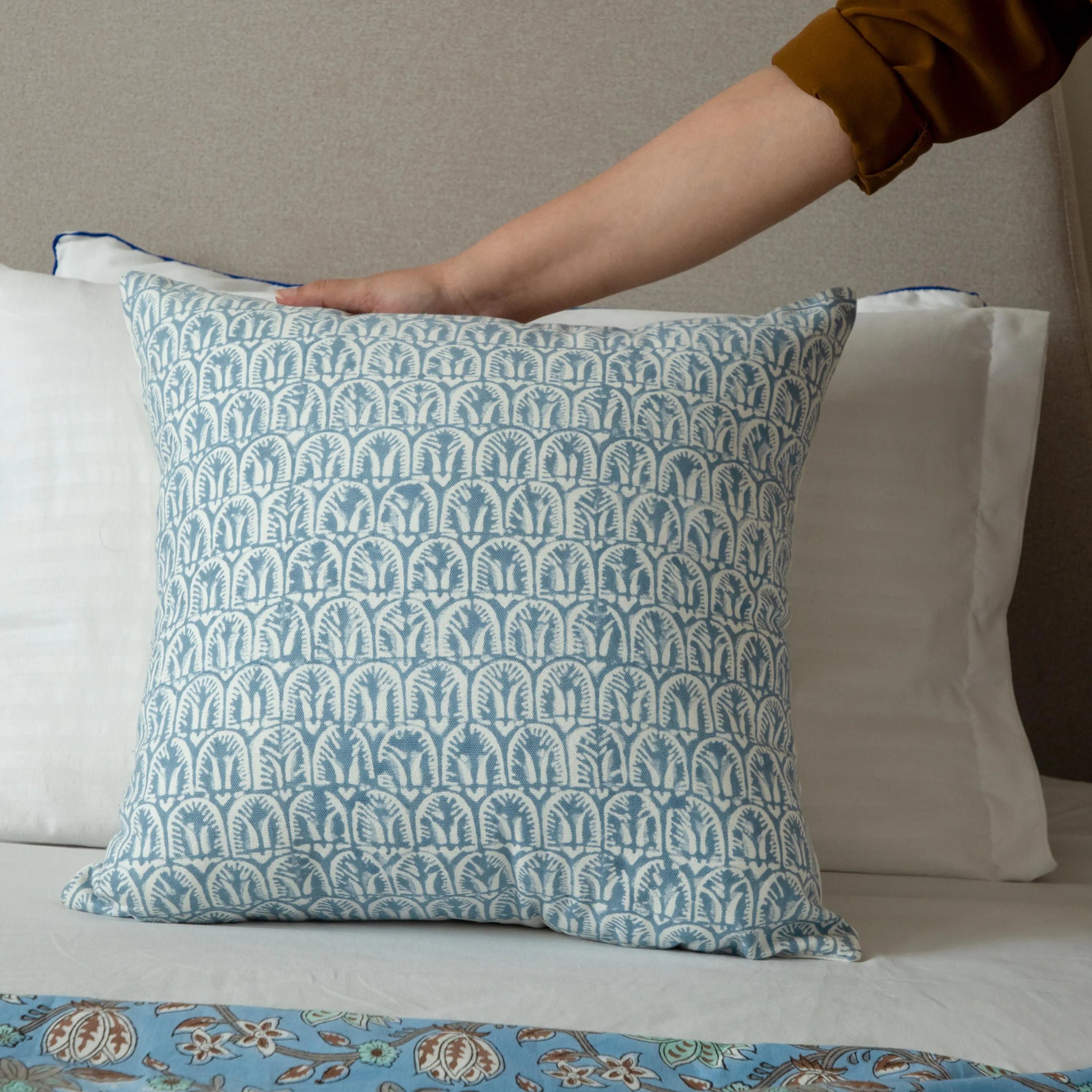 Blue Decorative Throw pillow, Floral Print on Natural Cotton pillow Cover, Boho Cushion Cover, Printed linen pillows, Throw pillow for sale
