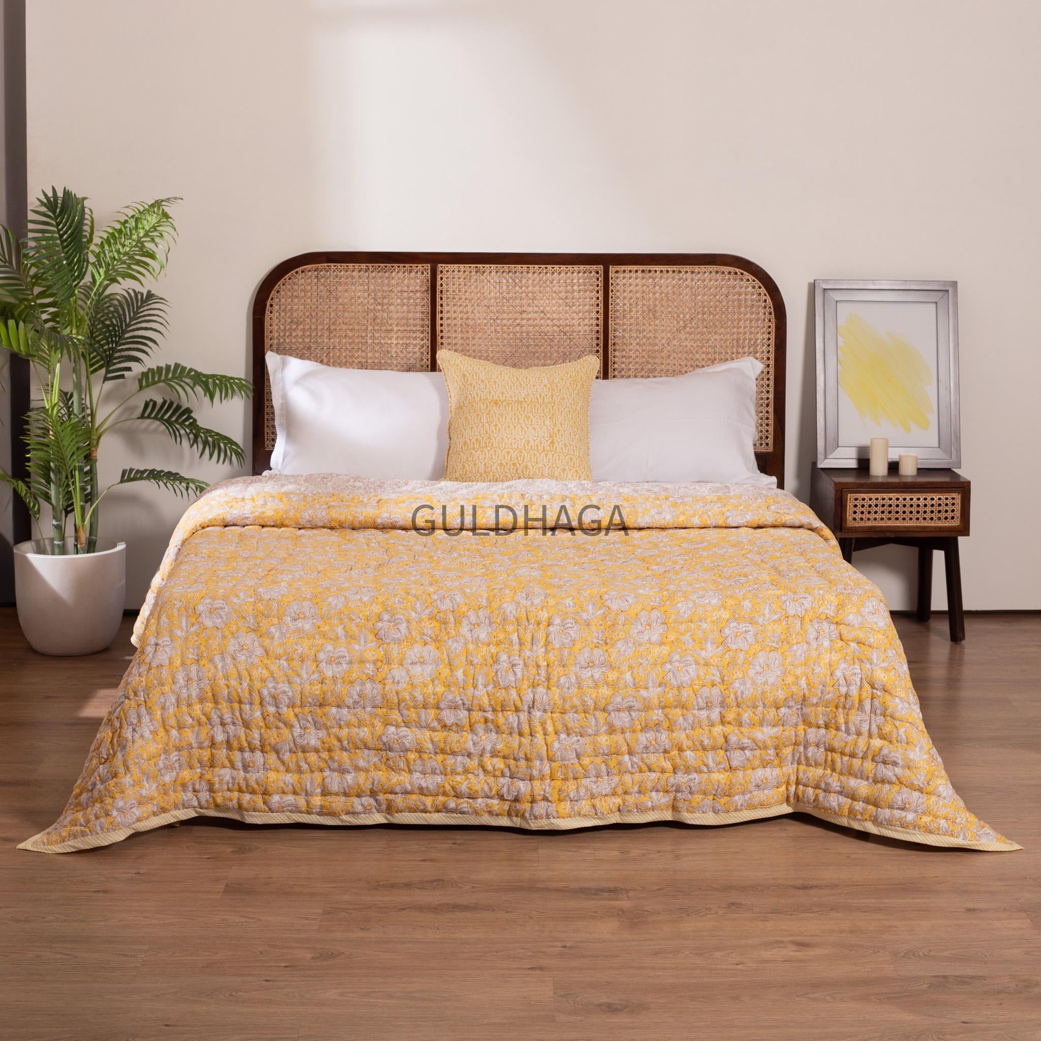 Summer Block Print Cotton Quilt, Boho Floral Cotton Bedding, Handmade Indian bedspread, Reversible throw for Twin bedroom, All season quilt
