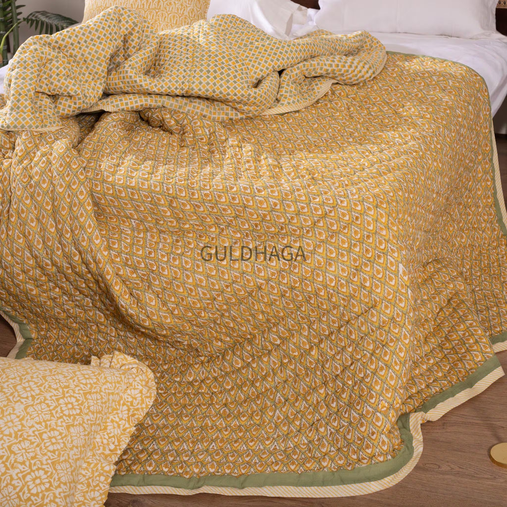 Comforter Quilt Hand Block Printed 100% Pure Cotton Cloth Quilted Throw Blanket Cover for Couch and Bed Lap Bedding Coverlet Oversized Quilt