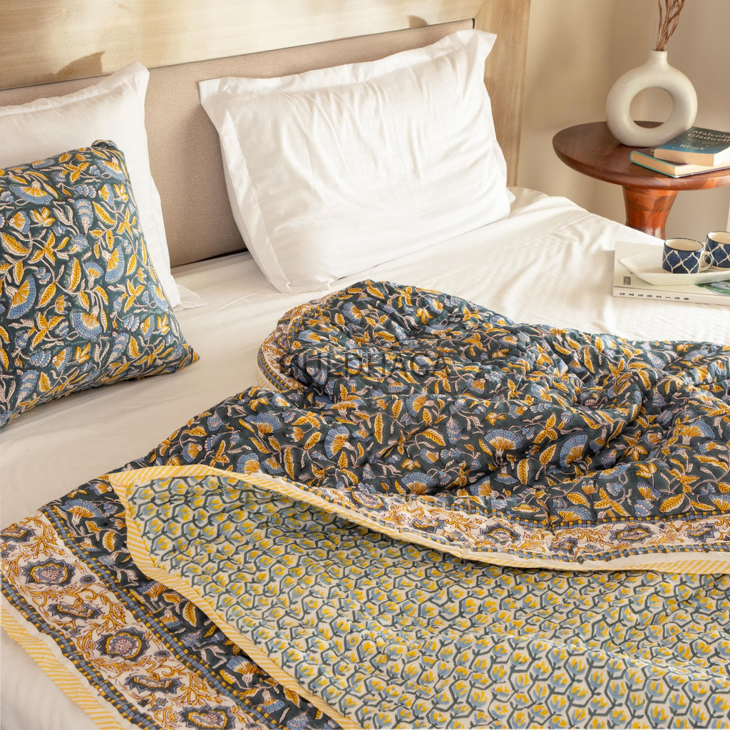 Golden Daisy Meadow Block Printed 100% Pure Cotton Cloth Quilted Throw Blanket Cover for Couch and Bed Lap Bedding Coverlet Oversized Quilt