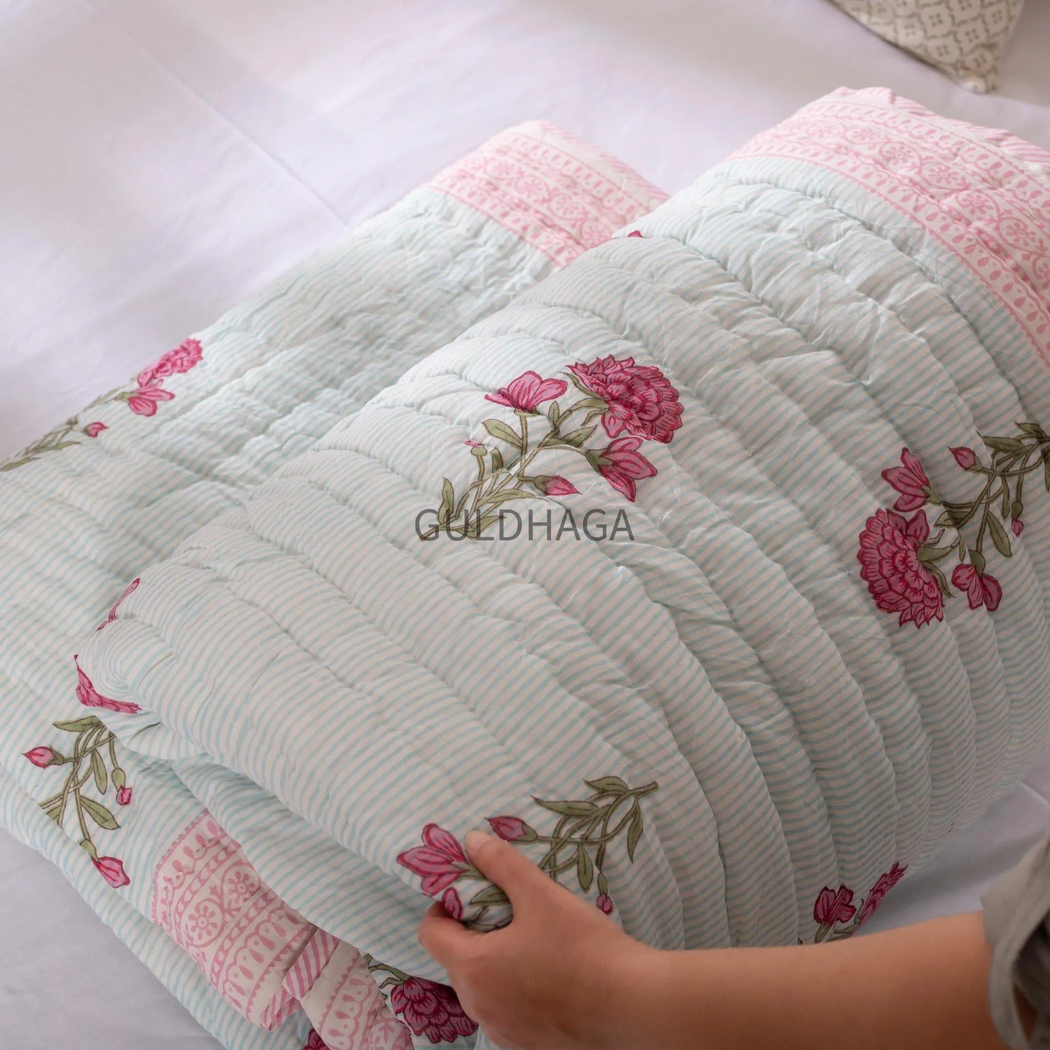 Dusty Rose Block Print Cotton Quilt, Floral Cotton Bedding, Handmade Boho throw, Reversible Bedspread for Twin quilt, housewarming gift