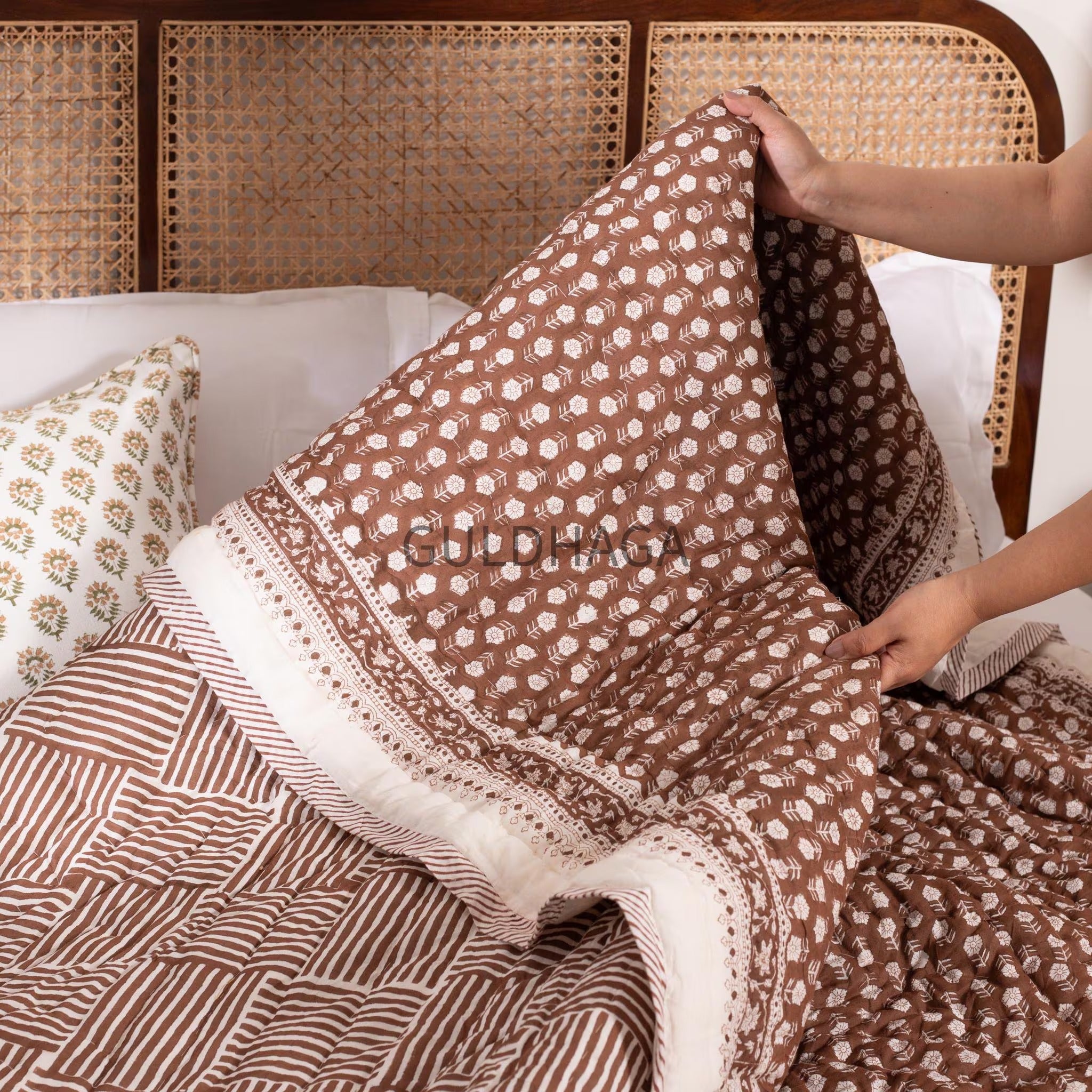 Brown Summer Block Print Cotton Quilt, Boho Cotton Bedding, Handmade Indian bedspread, Reversible throw for Twin bedroom, All season quilt